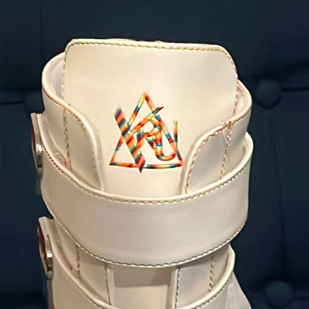 Y.R.U. Karma HI Pride White Platform Boots Rainbow Rave Size 8 - Picture 14 of 14